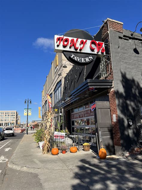 food near wayne state university